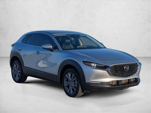 Used 2021 MAZDA CX-30 FWD 2.5 S w/ Select Package image 3