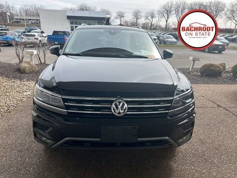 Used 2019 Volkswagen Tiguan SEL Premium image 2