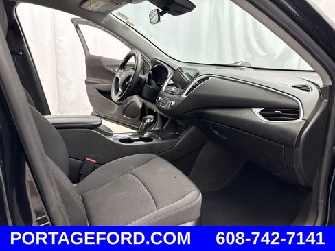 Used 2023 Chevrolet Malibu LT w/ Driver Confidence Package FWD image 25