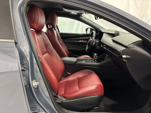 Certified 2025 MAZDA MAZDA3 Carbon image 15