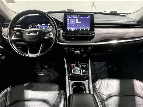 Used 2022 Jeep Compass Latitude image 7