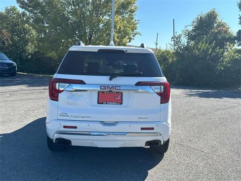 Used 2020 GMC Acadia Denali image 6