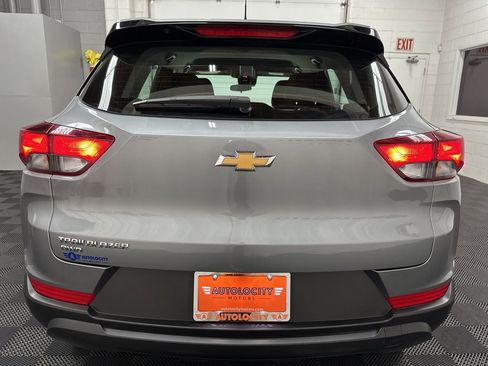 Used 2024 Chevrolet TrailBlazer LS image 9