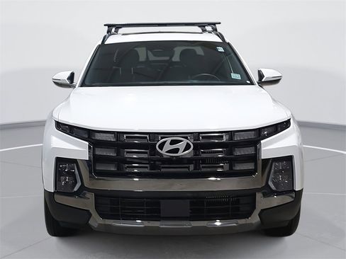 Certified 2025 Hyundai Santa Cruz Limited image 2