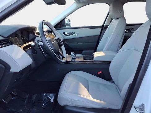 Used 2025 Land Rover Range Rover Velar Dynamic SE image 8