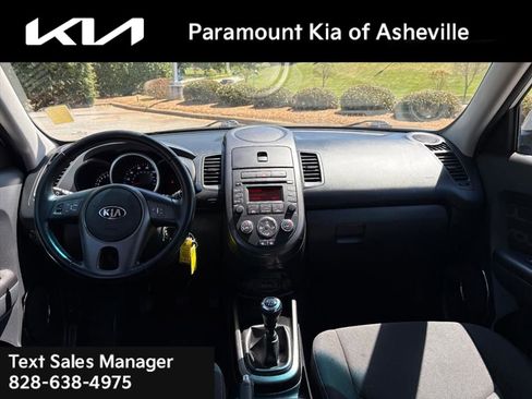 Used 2013 Kia Soul + image 8