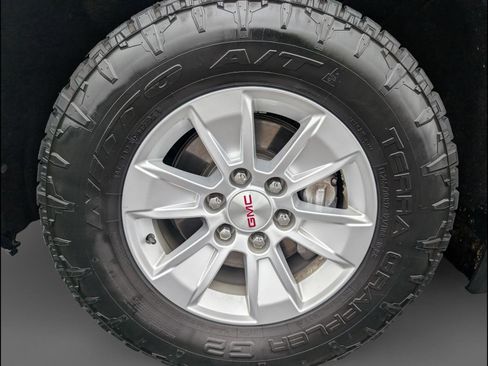 Used 2021 GMC Sierra 1500 SLE image 25