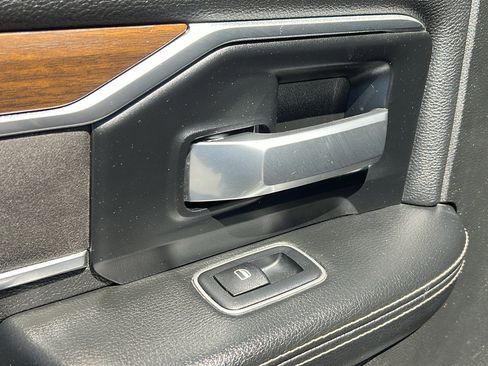 Used 2022 RAM 3500 Laramie image 13