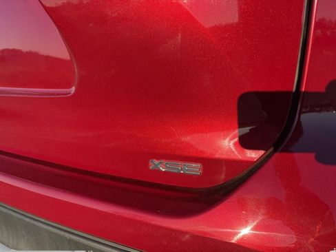 Used 2023 Toyota Highlander XSE image 37