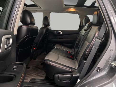 Certified 2020 Nissan Pathfinder SL AWD/4WD image 32