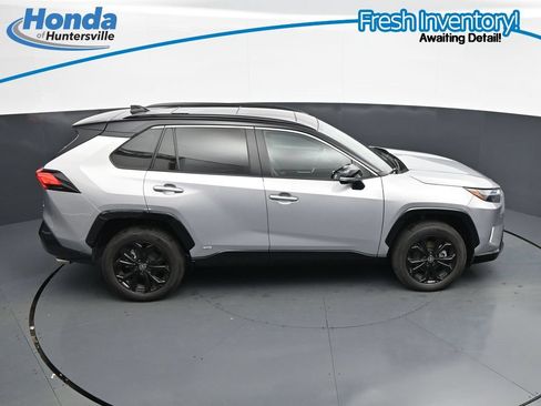 Used 2022 Toyota RAV4 XSE AWD/4WD image 26