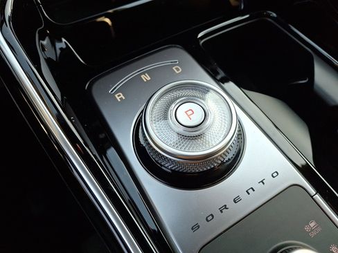 New 2025 Kia Sorento SX Prestige image 16
