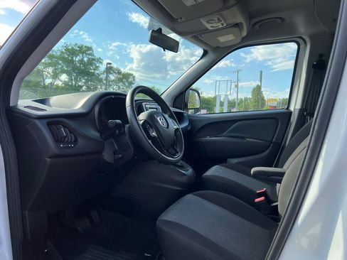Used 2021 RAM ProMaster City Tradesman SLT FWD image 16