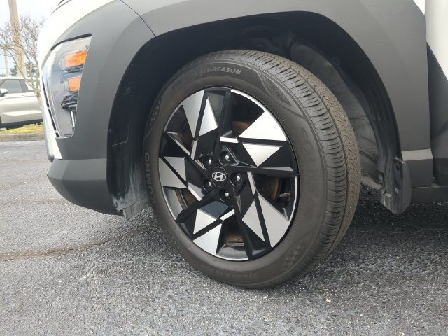 Used 2024 Hyundai Kona SEL FWD image 33
