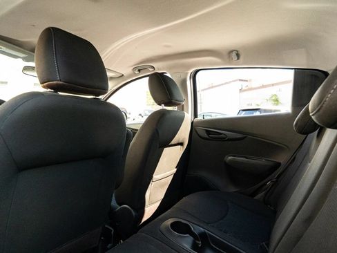 Used 2021 Chevrolet Spark LT FWD image 21