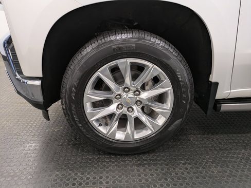 Used 2022 Chevrolet Silverado 1500 LTZ w/ LTZ Premium Package image 7