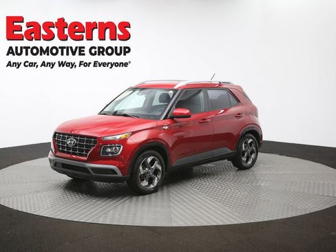 Used 2023 Hyundai Venue Limited FWD image 56