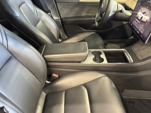 Used 2023 Tesla Model 3 Standard Range RWD image 5
