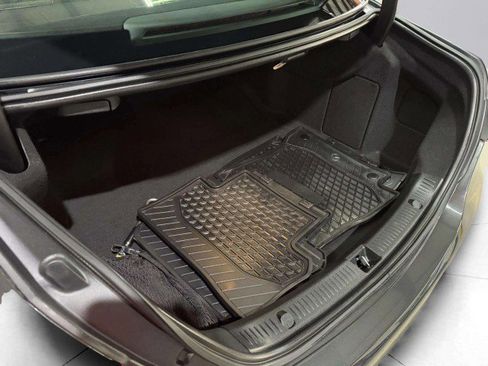 Used 2023 Mercedes-Benz E 350 4MATIC Sedan image 46