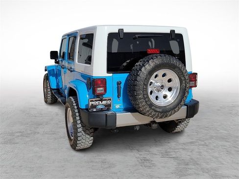 Used 2017 Jeep Wrangler Unlimited Sahara w/ Quick Order Package 24E Chief image 8