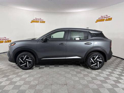 New 2026 Nissan Kicks SV image 2