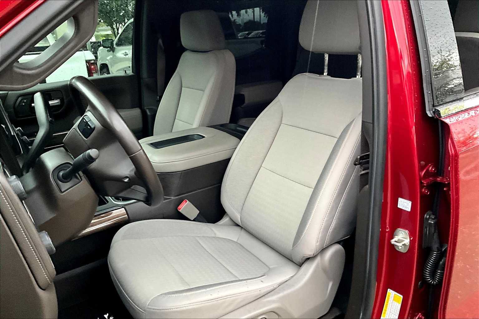 Used 2020 Chevrolet Silverado 1500 RST w/ Texas Edition RWD image 8