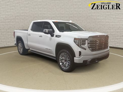 Used 2022 GMC Sierra 1500 Denali image 3
