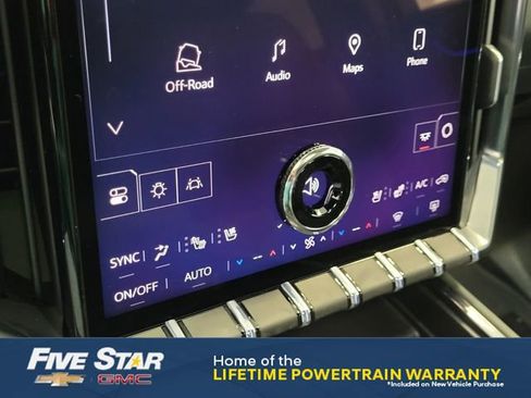 New 2026 GMC Acadia AT4 w/ Luxury Package image 22