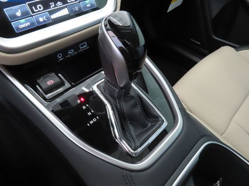 New 2025 Subaru Outback Limited image 18