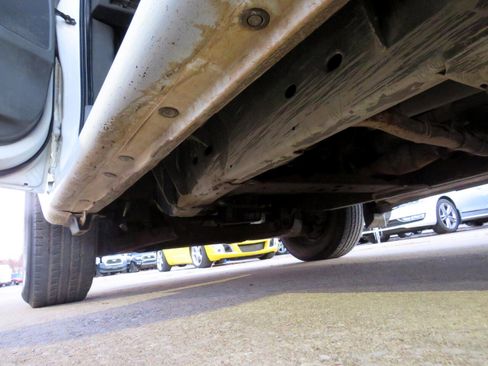 Used 2012 Nissan NV 2500 SV w/ Side Curtain Airbag Pkg image 22