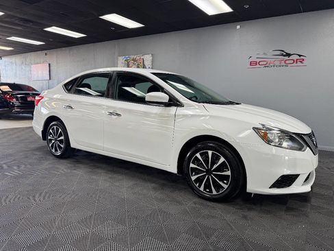 Used 2018 Nissan Sentra S image 1
