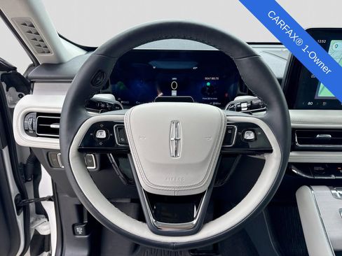Used 2025 Lincoln Aviator Reserve w/ Jet Appearance Package AWD/4WD image 30