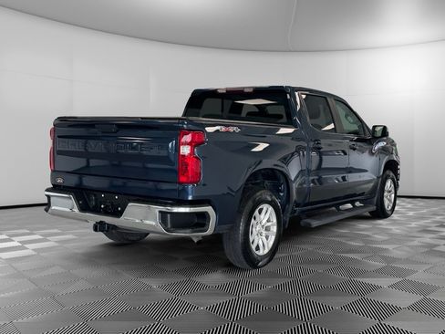 Used 2021 Chevrolet Silverado 1500 LT AWD/4WD image 8