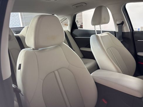 Used 2025 Hyundai Sonata SE image 25