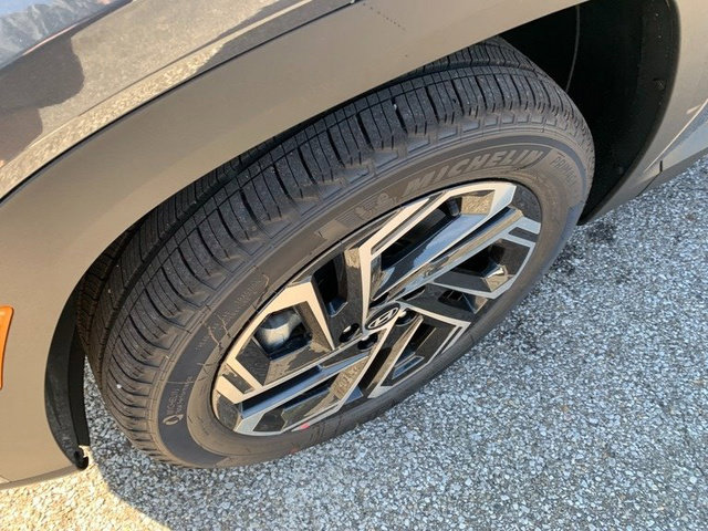 New 2026 Hyundai Tucson Limited AWD/4WD image 10