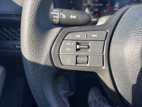Used 2025 Honda Accord LX image 18