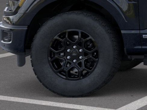 Used 2025 Ford F150 XLT w/ Equipment Group 302A MID image 19