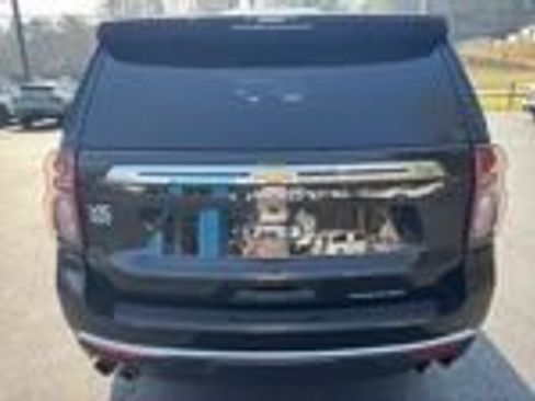 Used 2024 Chevrolet Tahoe Premier RWD image 6
