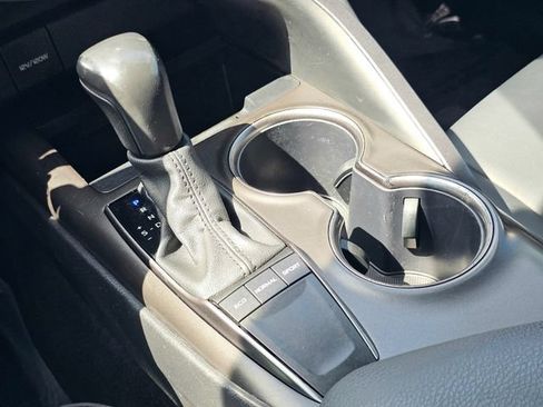Used 2024 Toyota Camry SE FWD image 36