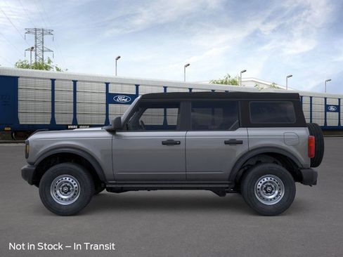 New 2025 Ford Bronco 4-Door image 21