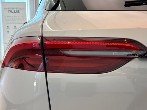 New 2025 Maserati Grecale Modena image 10