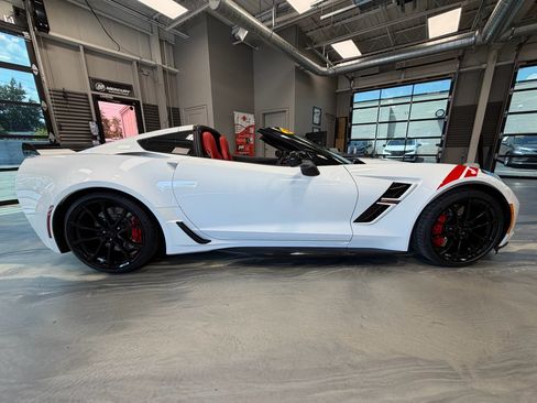 Used 2017 Chevrolet Corvette Grand Sport RWD image 30