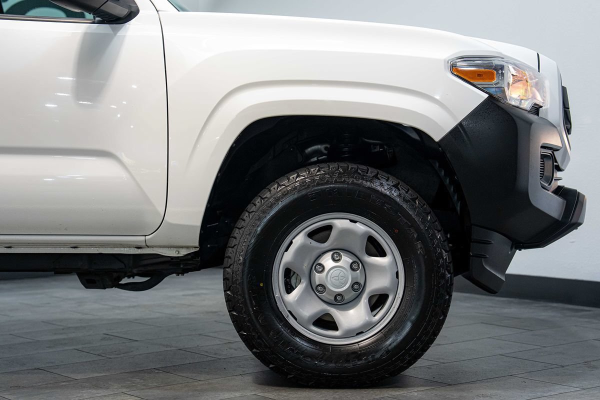 Used 2021 Toyota Tacoma SR AWD/4WD image 18