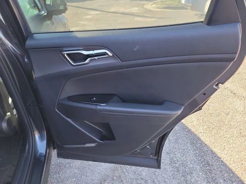 Used 2024 Kia Sportage SX image 36