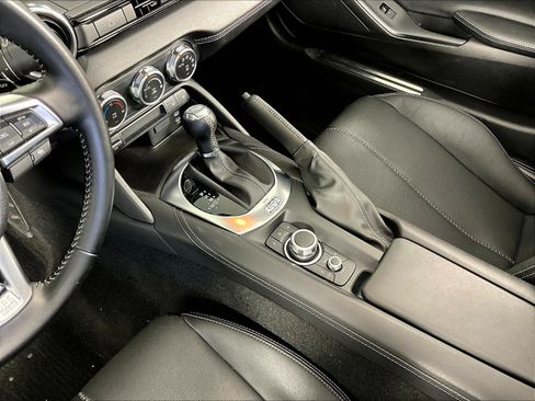 Used 2024 MAZDA MX-5 Miata RF Grand Touring w/ Weather Package RWD image 15