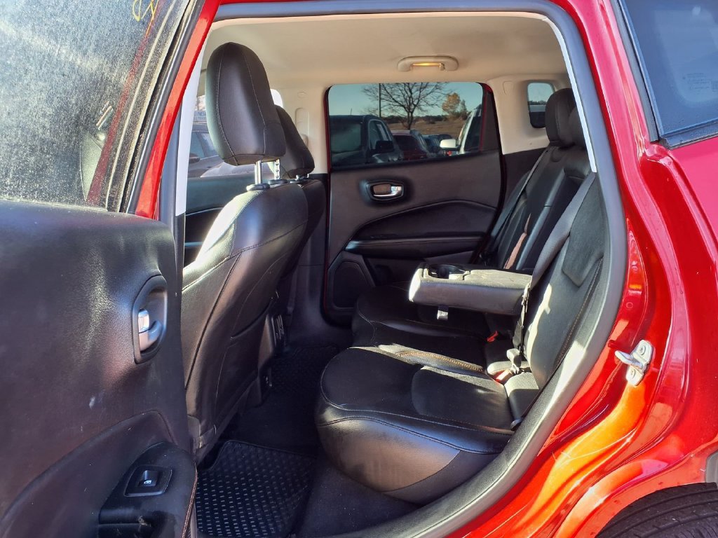 Used 2021 Jeep Compass Limited AWD/4WD image 13
