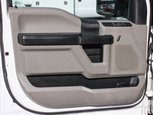 Used 2018 Ford F350 XL w/ Power Equipment Group RWD image 17