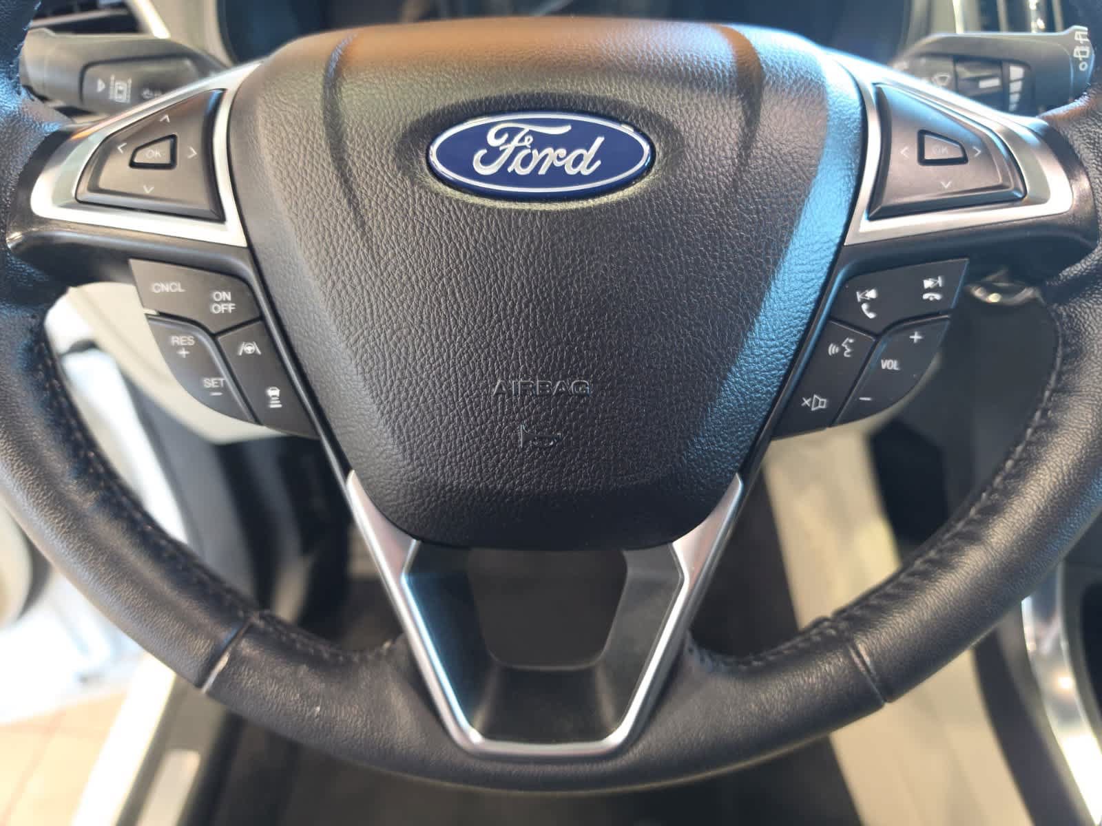 Used 2024 Ford Edge Titanium w/ Equipment Group 301A AWD/4WD image 19