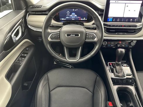 Used 2022 Jeep Compass Limited w/ Elite Group AWD/4WD image 28