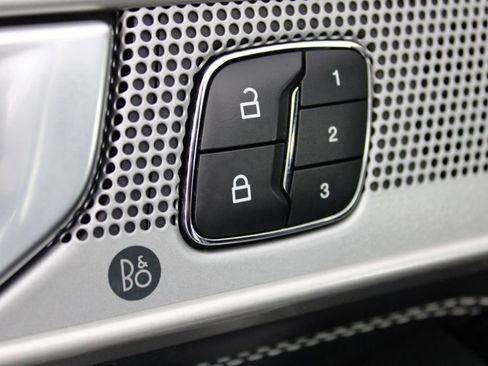 Used 2023 Ford Explorer ST w/ Equipment Group 401A image 17